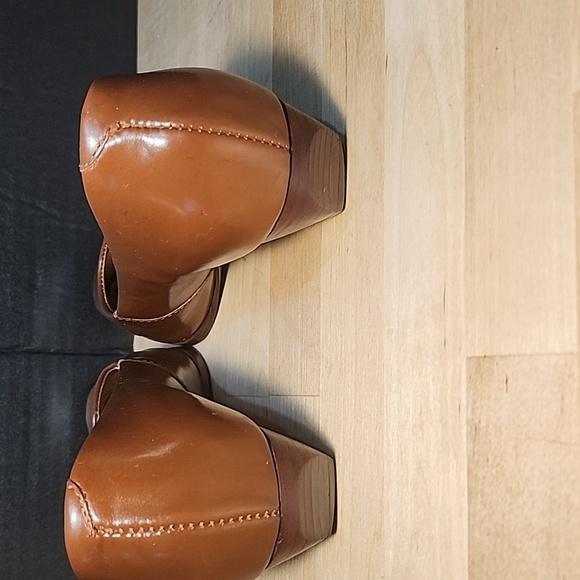 Women’s  Brown Leather Shoes, 1" Heels Studio Roma, Size 6, Brazil - Picture 3 of 8